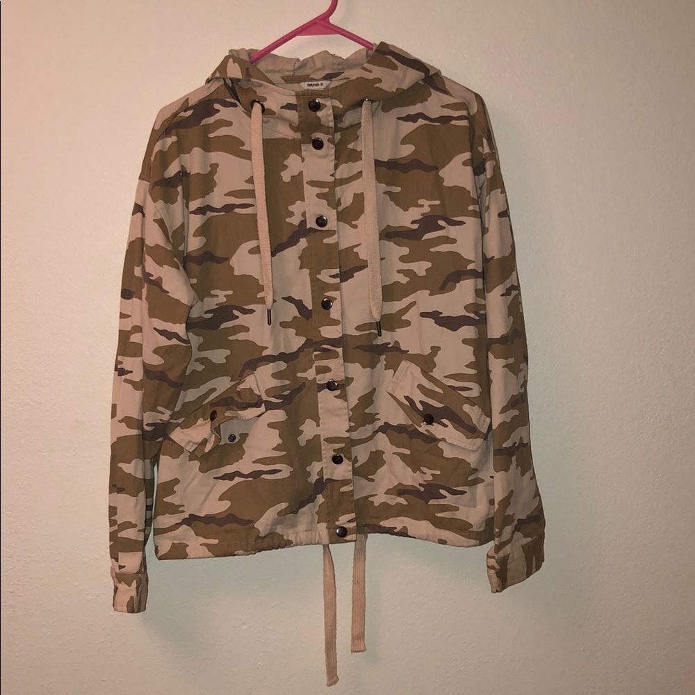 Forever 21 Beige Camouflage Jacket